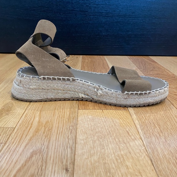 ZARA Suede Espadrilles - Picture 3 of 8